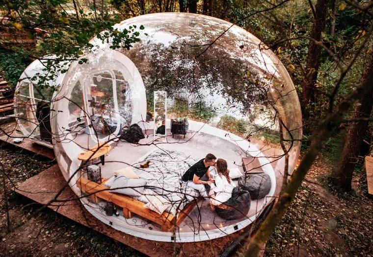 dostoprimechatelnosti-minskoy-oblasti-bubble-otel